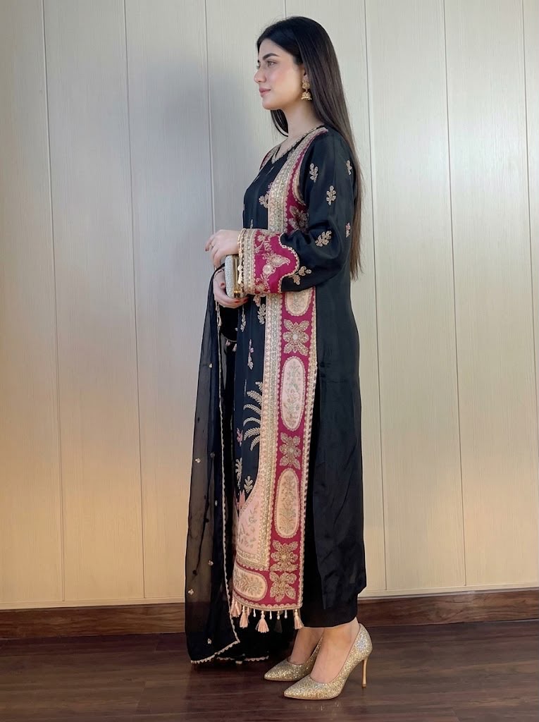 Zarmina Embroidered Kaftaan 3 Piece