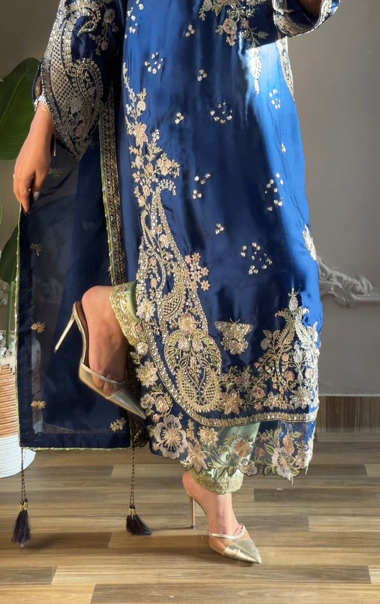 Opulent Blue Heritage