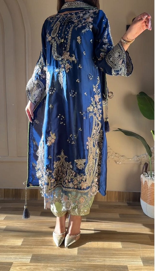 Opulent Blue Heritage