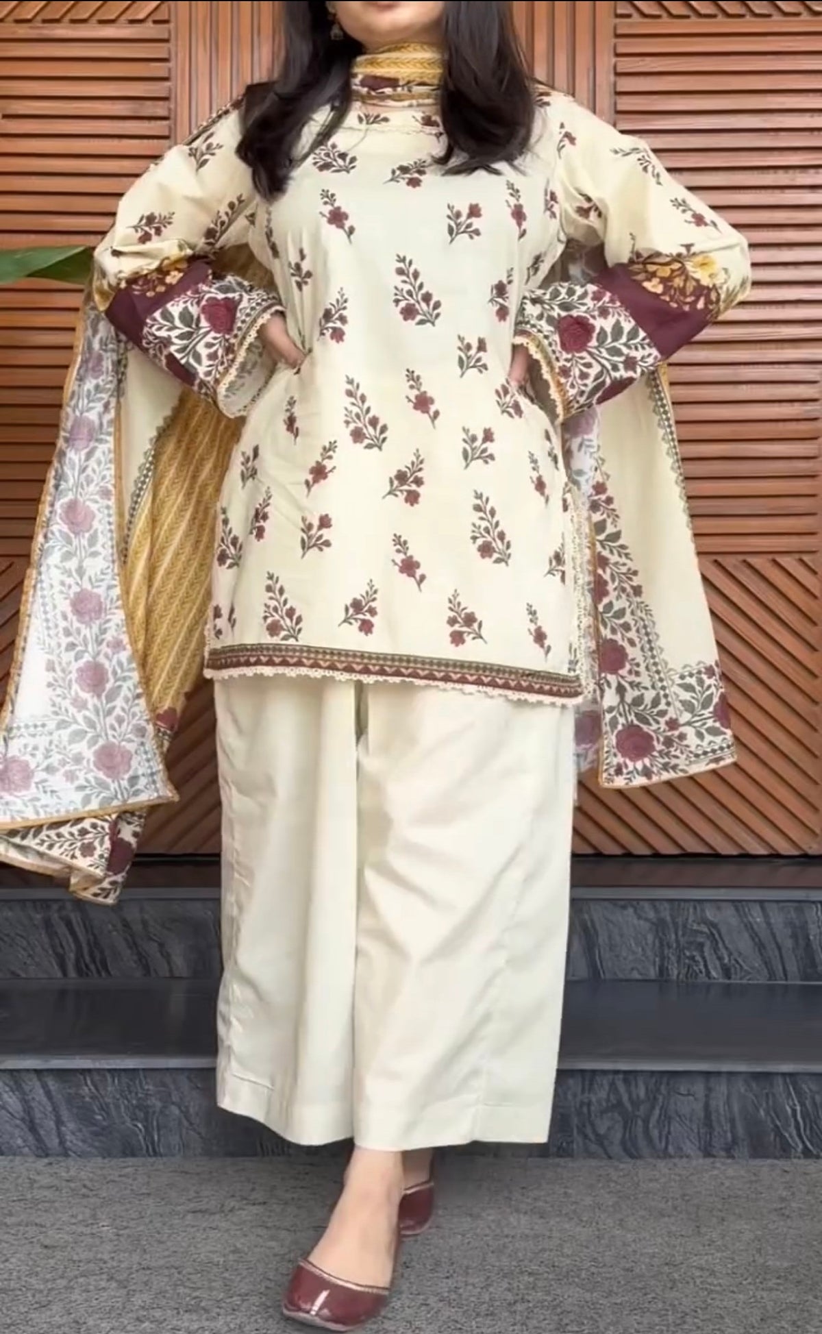 Cream Printed Dori 3 Piece